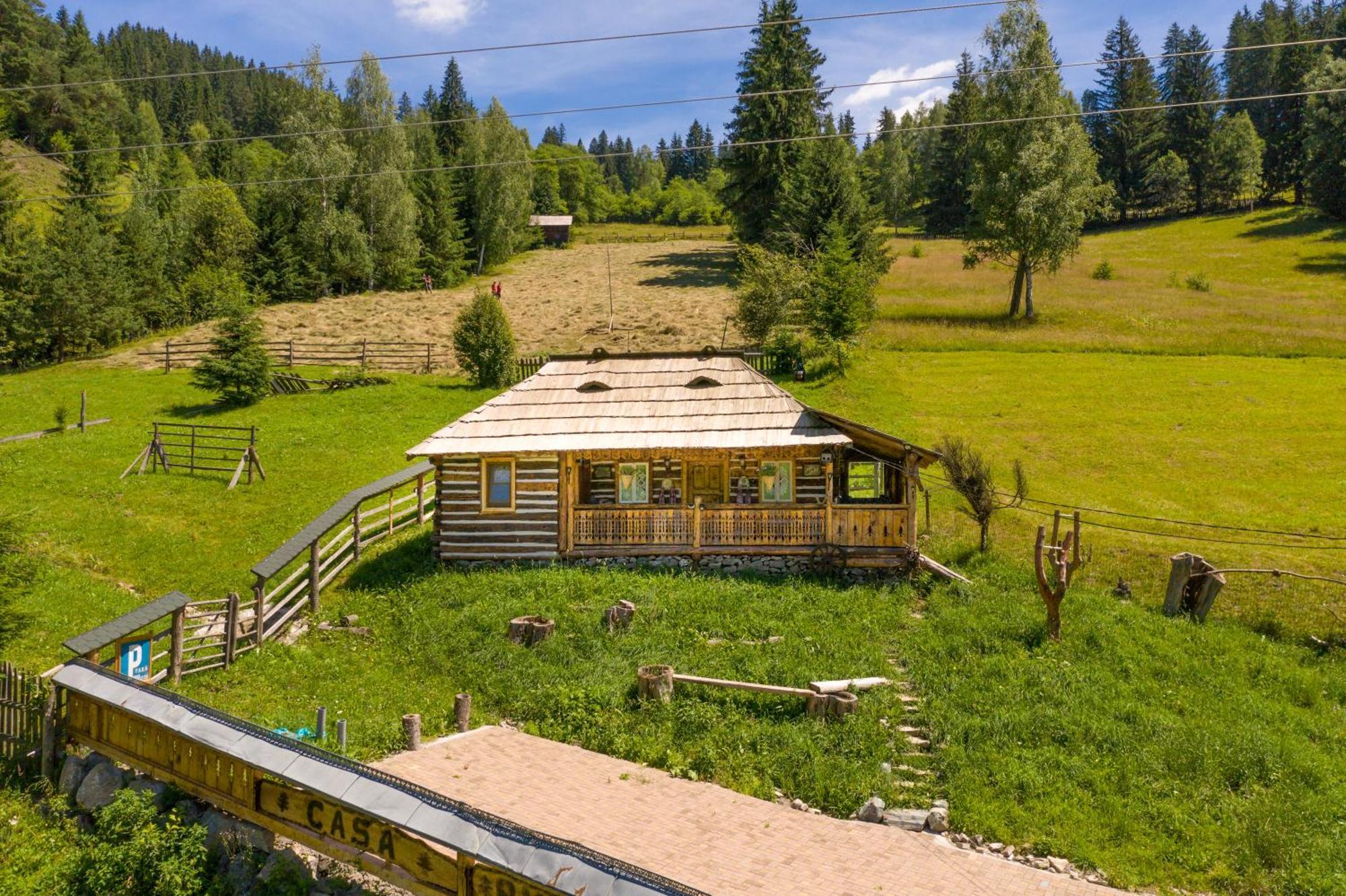 Casa Rustik Bucovina Villa Fundu Moldovei Exterior photo